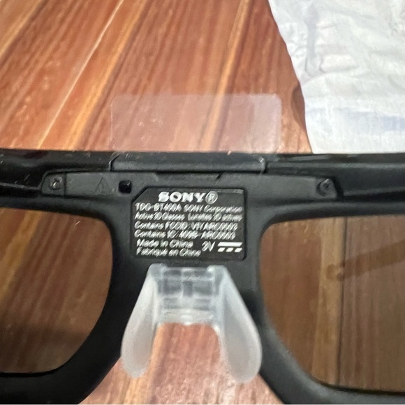 Sony Active 3D Glasses TDG-BT400A - Picture 4 of 5